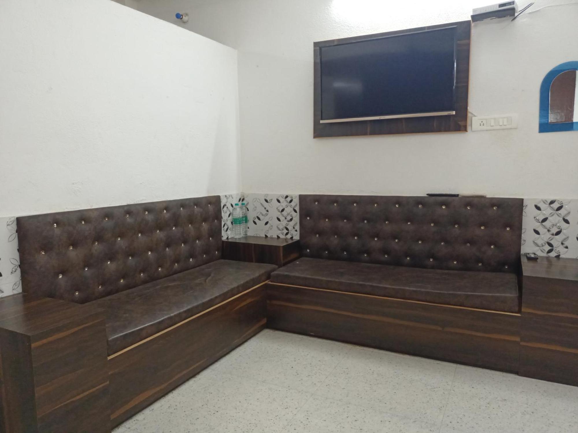 Chinta Haran Rest House 데오가르 객실 사진
